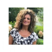 Holly Michele Gabriel 