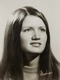 Lizabeth Hamilton-Flores