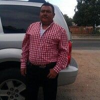 Javier Olague-Chairez,  Sr.