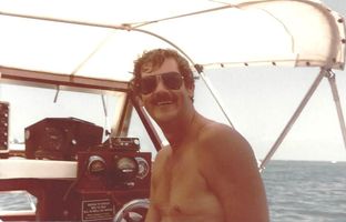 David \"Dave\" Hampton