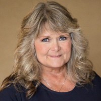 Sandra "Sam" Kuykenall