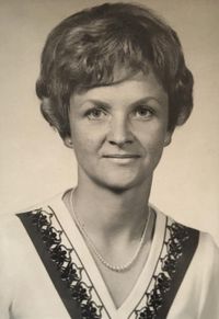 Elfriede \"Elfie\" Flowers