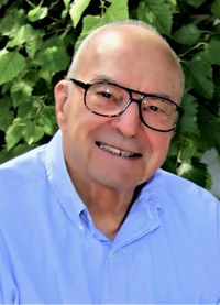 Robert \"Bob\" Jones