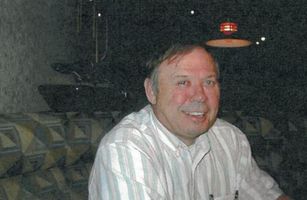 Robert \"Bob\" Harris