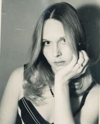 Karen \"Sharon\" Paro