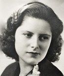 Stephanie \"Steffi\" Escalante