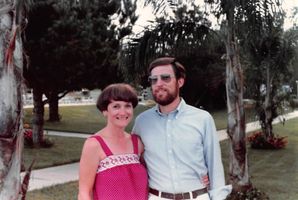 Sandra \"Sandy\" Mundinger