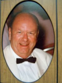 Walter \"Walt\" Lowe