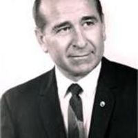 H. \"Kam\" Kammerlohr