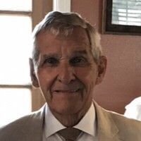 Robert \"Bob\" Biggs