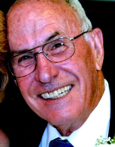 Donald M Davis