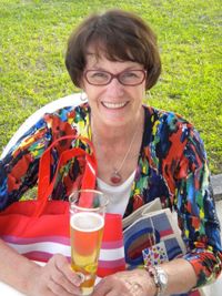 Julie \"Gram\" Therrien