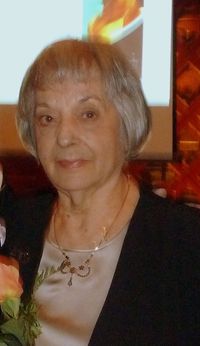 Helen \"Zannos\" Bakolia