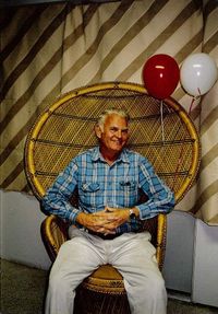 Robert \"Bob\" Askew