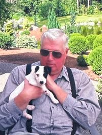 Robert \"Bob\" Hilling