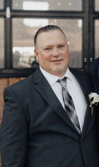 Michael \"Mike\" Larkin