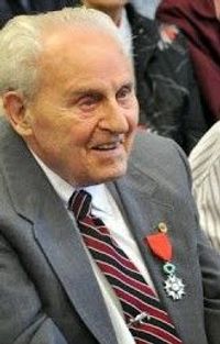 Warren \"Chick\" McAvoy