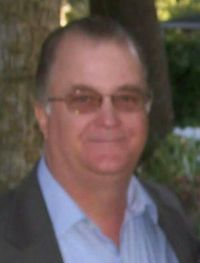 Thomas \"\"Tom\"\" Leonard