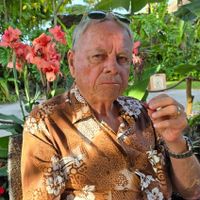 Charles Ritchie \"Chuck\" Vessey