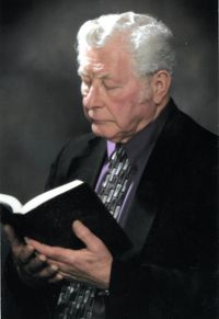 Preacher Kenny Hammond