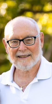 Leonard Wojnowich MD