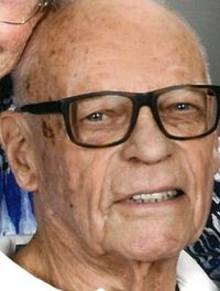 Robert \"Bob\" Schultz, Sr.