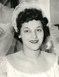 Julia Anna Contarino