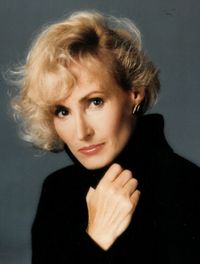 Krystyna \"Krys\" Stetz