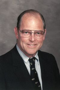 Dr. Luther \"Lu\" Strayer, lll