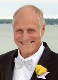 Robert \"Bob\" Wagner