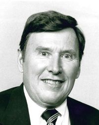 Howard \"Howie\" Hinterthuer