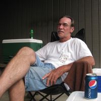 Robert \"Robbie\" Floyd