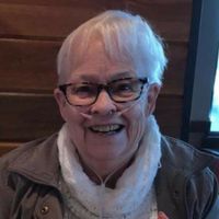 Jeanette Kotinas (Heliker)