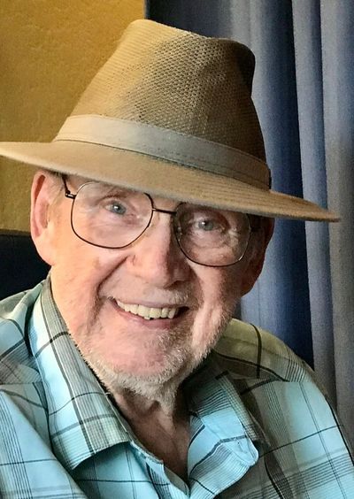 Lloyd Cambron