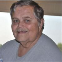 Robert \"Willie\" Willoughby