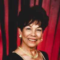 Yvonne DeVera Lynch