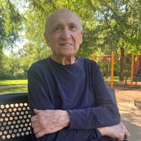 Robert \"Bob\" Schlossberg