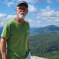 Richard \"Dick\" Guyer