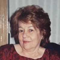 Luz Avila de Hernandez