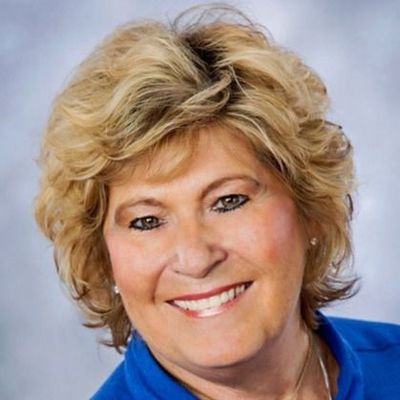 Carol Lee