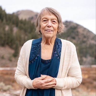 Mae (Koester) Lewis