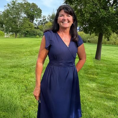 Pamela DeYoung