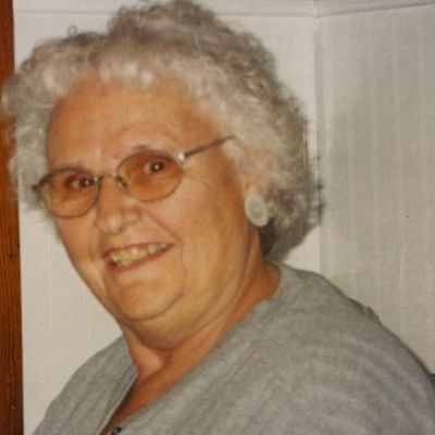 Suzanne Harris