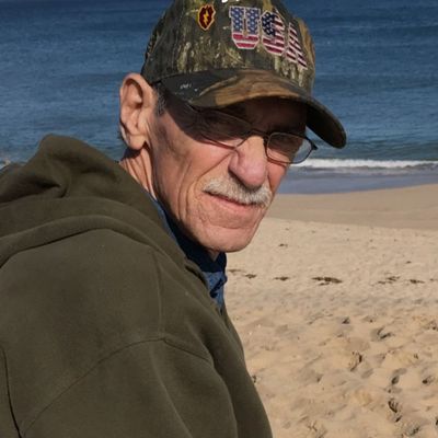 Robert "Bobby" Santos