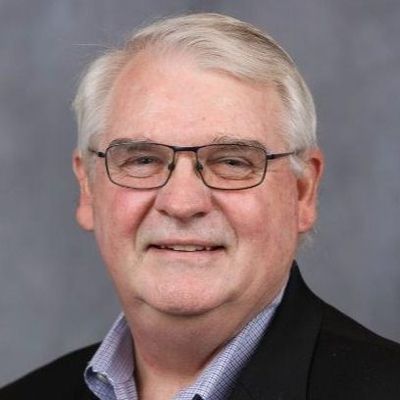 Daniel Mahoney