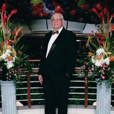 Dennis Muelker
