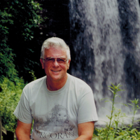 Robert \"Bob\" Gannon