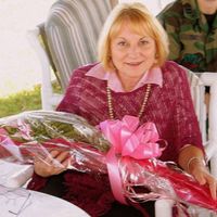 Doris \"\"Dee\"\" Carroll