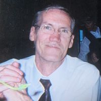 Robert \"Bob\" McCarthy