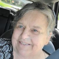 Susan \"Sue\" (Henderson) Betz